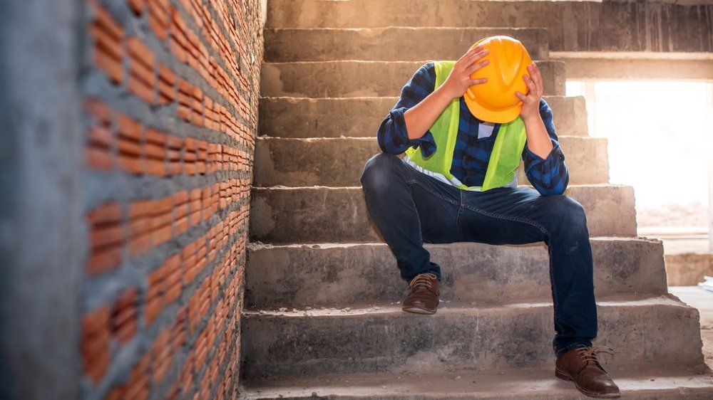 stressed-construction-worker